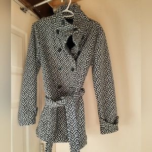 Lady Hathaway coat